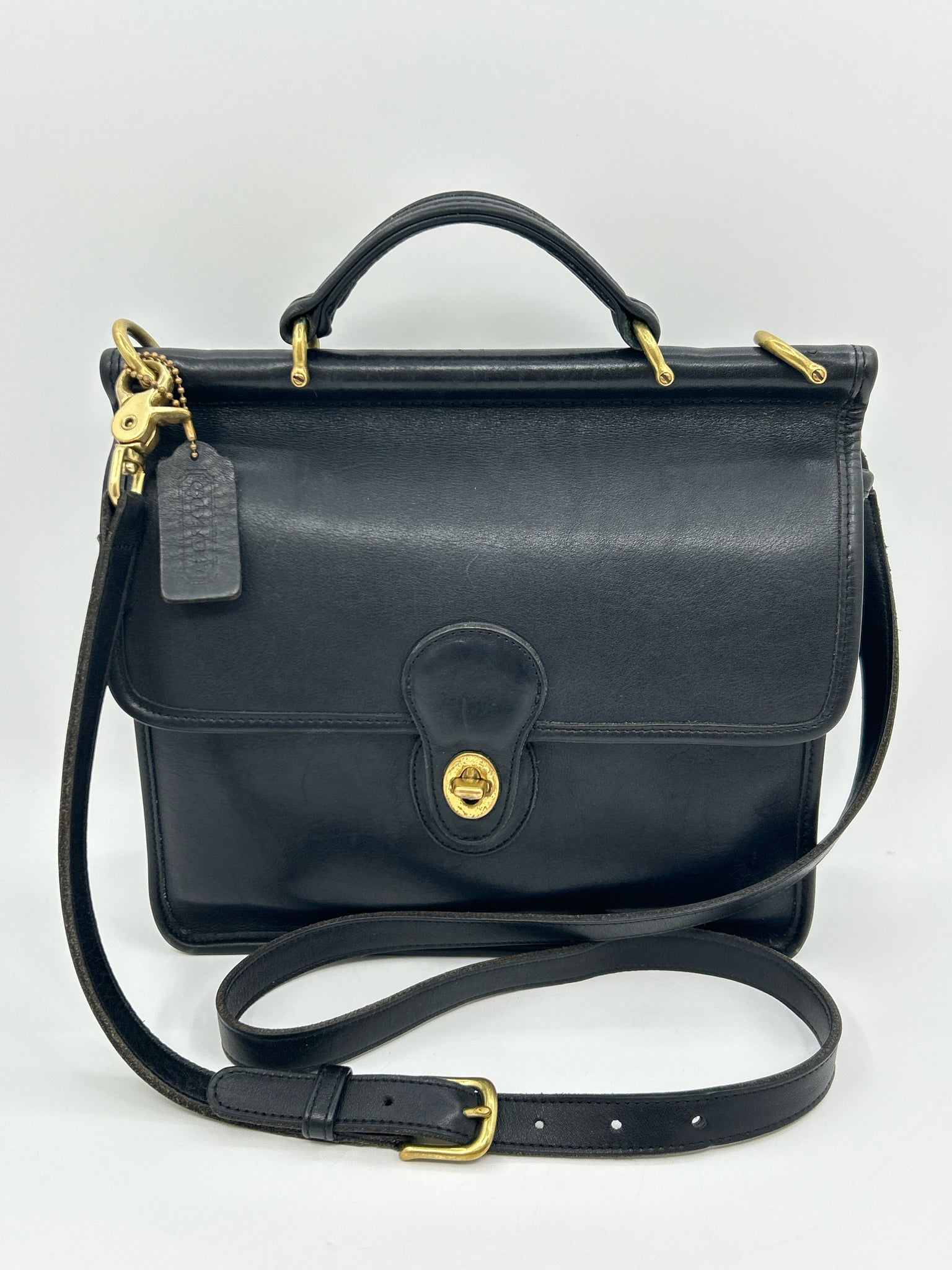 Coach Black Women Purse - Wholesale consignment from Urban Renewal Consignment, United States