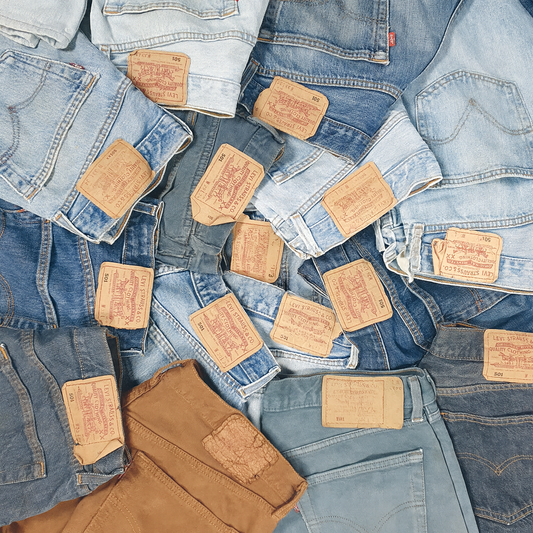 10x LEVIS WOMEN JEANS MIX - Wholesale boho from Vintage Suppliers 1989, Netherlands