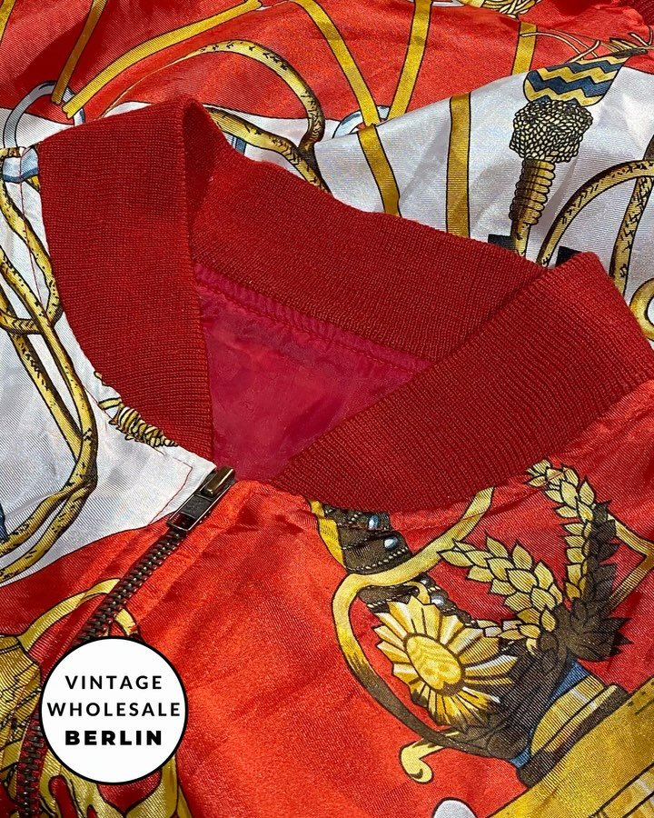 Curated Vintage Dresses - Wholesale boho from Vintage Wholesale Berlin, Germany