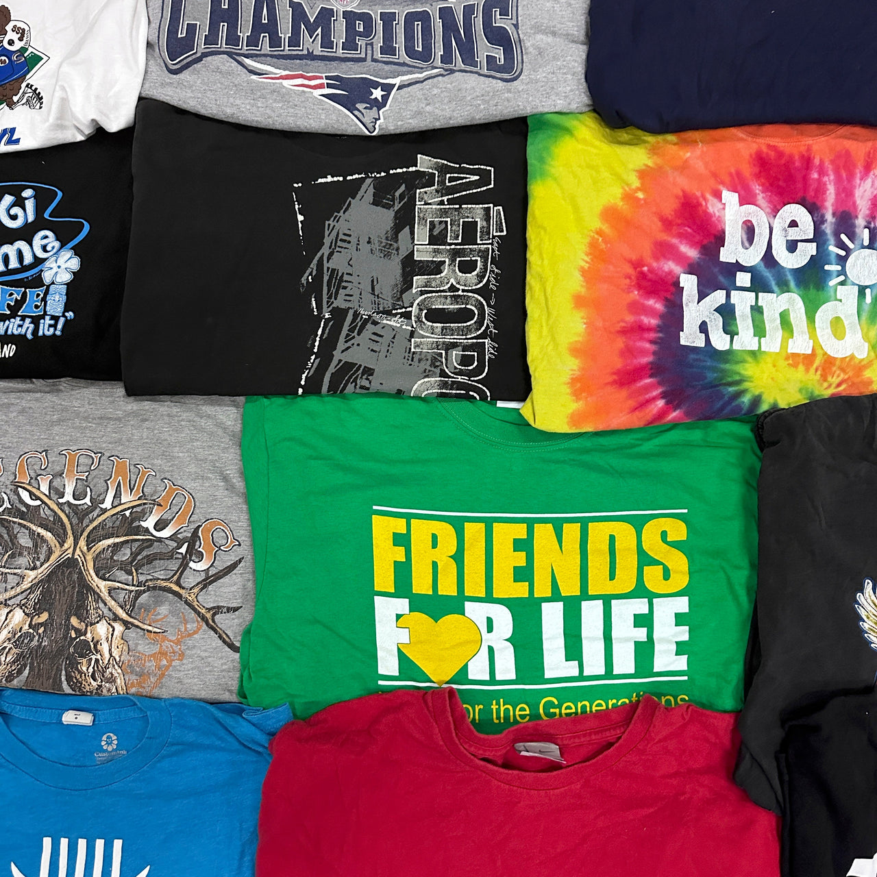 30 x MIXED T-SHIRT - Wholesale casual from Vintage Wholesale Store, United Kingdom