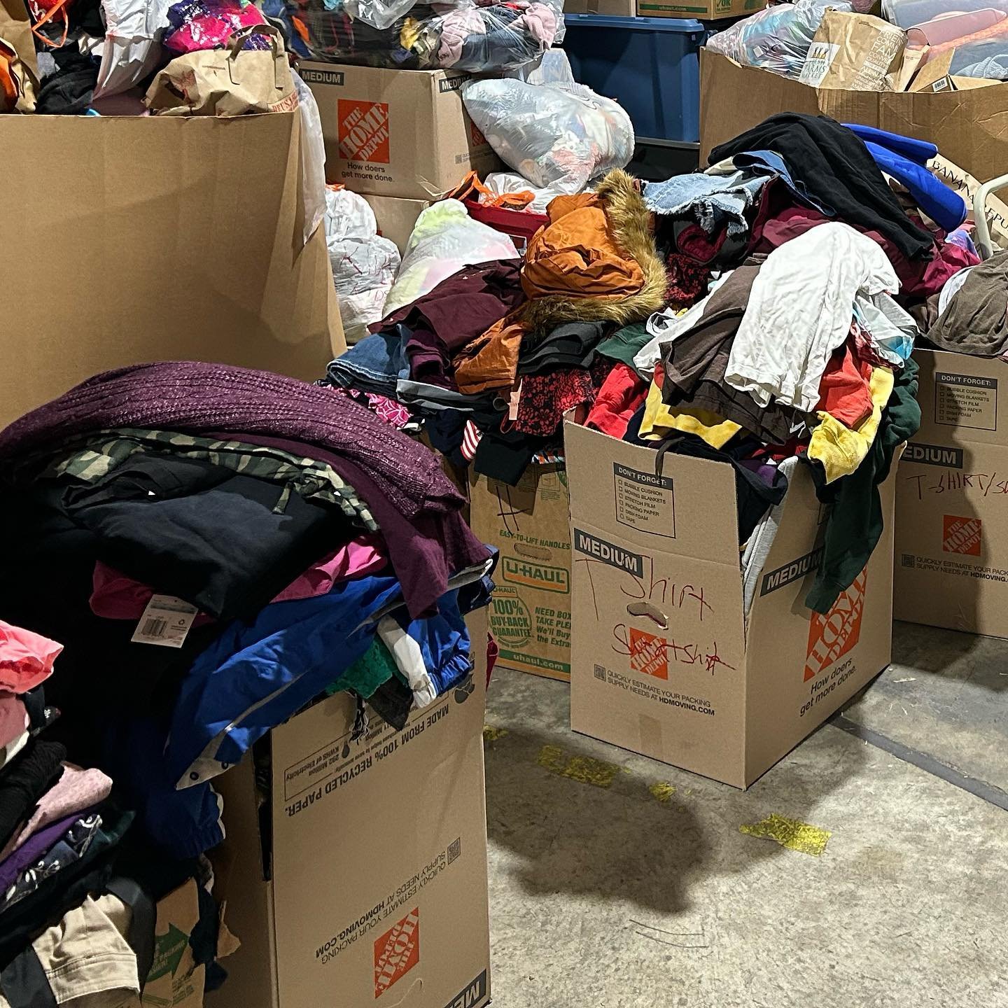 Image 3 - Wholesale budget from Wholesale Thrift, United States