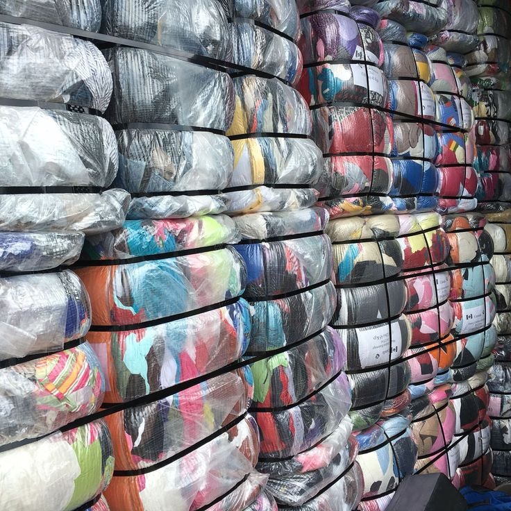 55 kilo bale of bath robes grade A - Wholesale budget from Worth the Weight, United Kingdom
