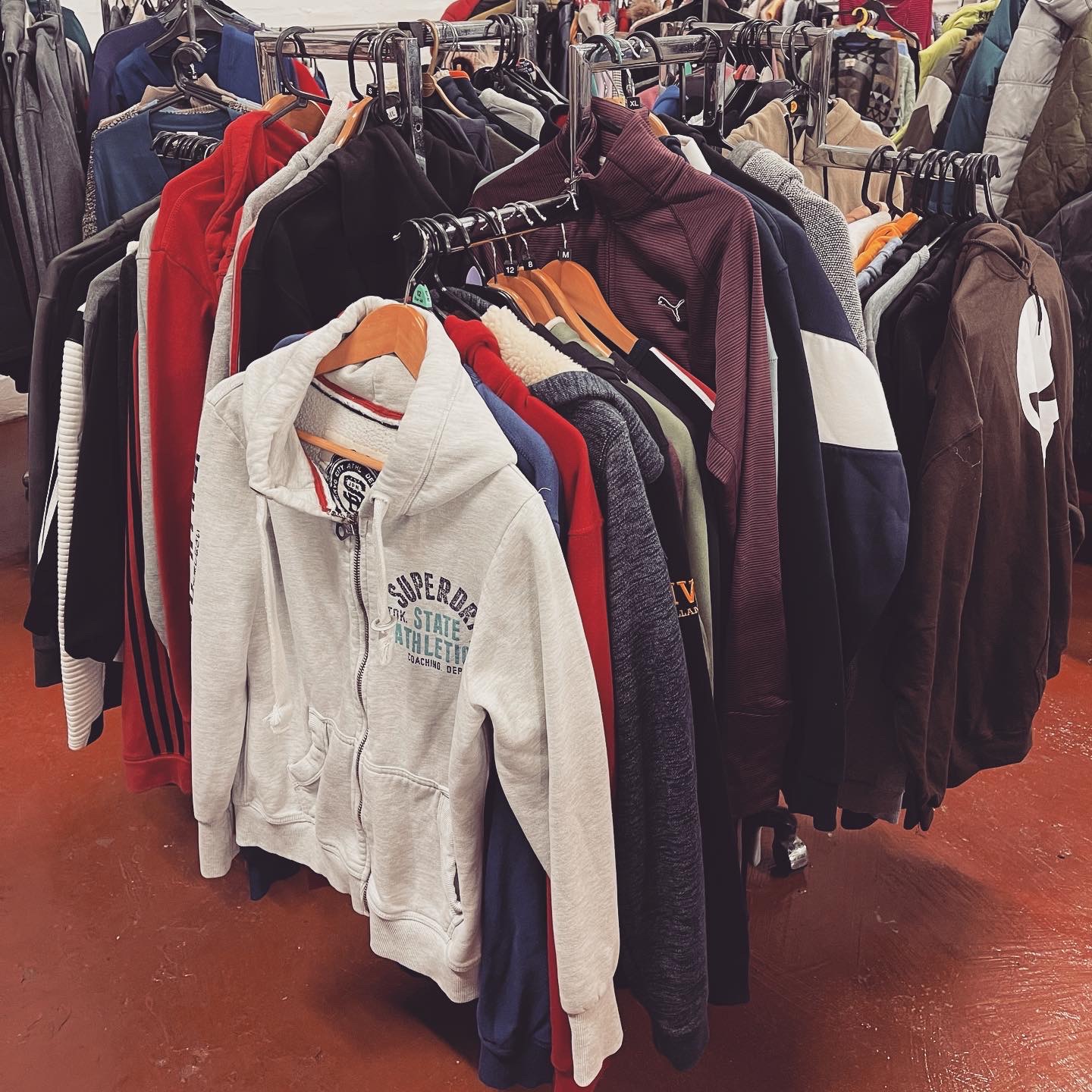 Jeans - Modern & Vintage - Wholesale budget from Worth The Weight, United Kingdom